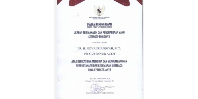 Perpusnas Anugerahkan Penghargaan Kepada Gubernur Nova Iriansyah
