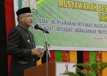 Gubernur : Perkenalkan Adat Aceh Melalui Platform Digital