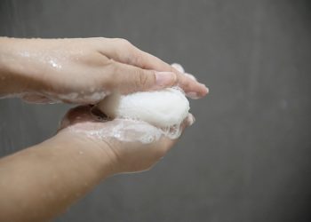 Sabun Dapat Membunuh Kuman dan Bakteri? Ini Dia Penjelasannya