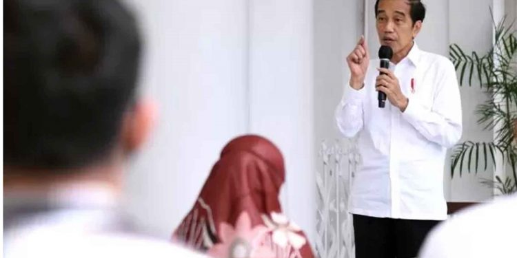 Presiden Jokowi Ajak Peran Serta Masyarakat dalam Vaksinasi Covid-19