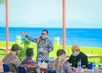 Wali Kota Resmikan Warung Kuliner Kuala Ulee Lheue