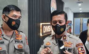 Polri Respon Insiden Pengacara Rizieq Shihab Tak Bisa Masuk ke Ruang Sidang