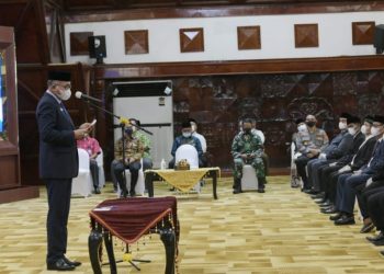 Pengukuhan Komite Advokasi Daerah Anti Korupsi Aceh oleh Gubernur Aceh di Anjung Mon Mata