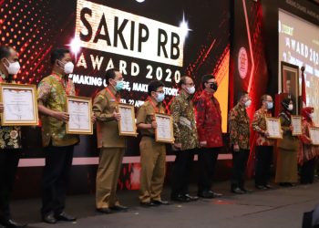 Pemko Banda Aceh Terima Penghargaan  Sistem Akuntabilitas Kinerja Instansi Pemerintah (SAKIP) tahun 2020