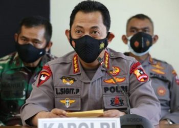 Polri akan memberikan yang terbaik dalam upaya pencarian kapal selam KRI Nanggala 402 yang hilang di perairan Bali