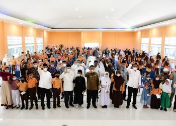 Wali Kota Banda Aceh  Santuni  Siswa Yatim dan Piatu
