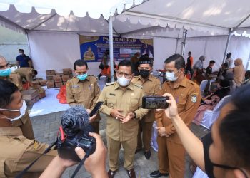 Ringankan Beban Warga, Wali Kota Banda Aceh Gelar Pasar Murah