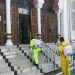 Mejelang Shalat Ied, Personil Polda Aceh Melakukan  Penyemprotan disinfectant di MRB