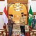 Bupati Simeulue Serahkan Pengelolaan Pelabuhan Penyeberangan Sinabang ke Gubernur Aceh