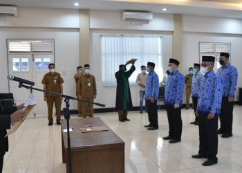 Iskandar AP Melantik Pejabat Eselon III dan IV, di Jajaran Pemerintah Aceh