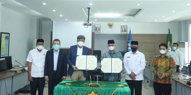 Universitas Syiah Kuala Gandeng Pemkab Bireun Kembangkan Nilam