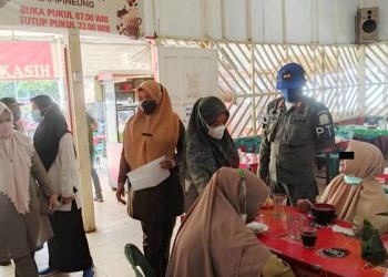 Satpol PP dan WH Aceh Tertibkan ASN yang Berada di Warkop Pada Jam Dinas