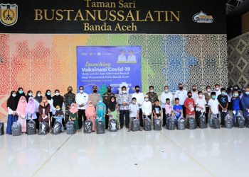 Pemko Banda Aceh Gelar Vaksinasi Massal  Bagi Lansia