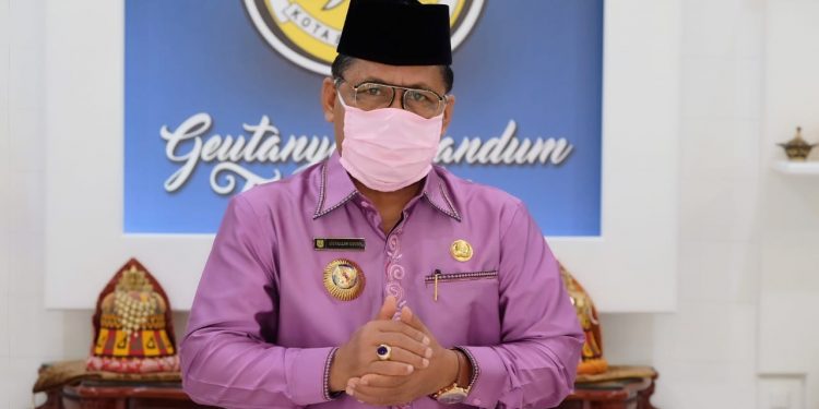 Walikota Banda Aceh Minta Pemilik Tempat Usaha Warkop Dan Pusat Pembelajaan Tutup Pukul 21.00 Wib