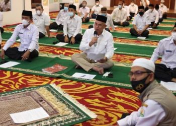 Sekda Aceh Sapa ASN di Kabupaten/Kota Saat Menggelar Takbir, Zikir dan Doa Keselamatan dari Covid-19