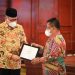 Walikota Banda Aceh  Terima Penghargaan KLA 2021 dari Gubernur