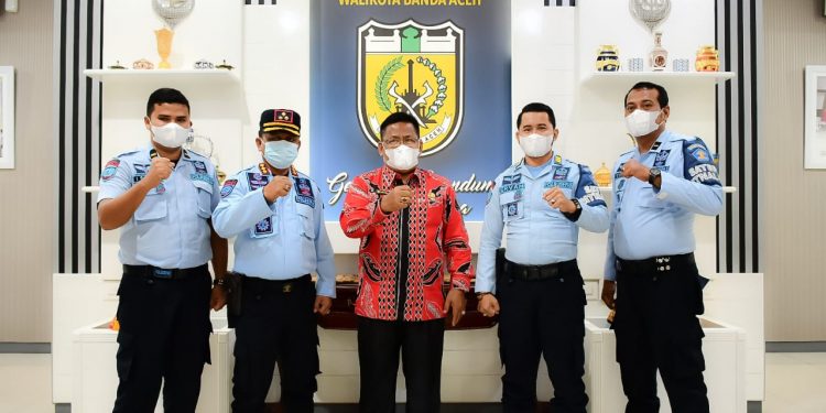 Kalapas Banda Aceh Silaturahmi ke Wali Kota