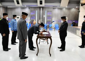 Wali Kota Lantik Enam Pejabat Struktural JPTP