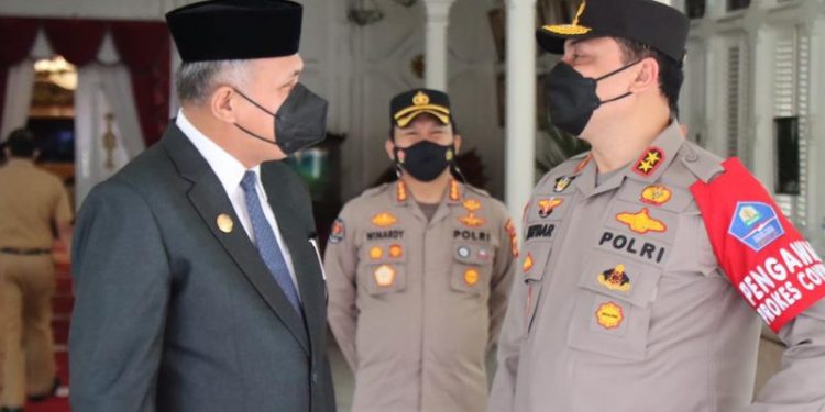 Kapolda Aceh Bersilaturahmi dengan Gubernur Aceh di Pendopo