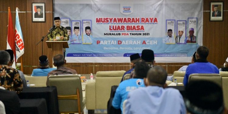 Buka Musyawarah Raya Luar Biasa PDA, Nova Ajak Implementasikan Enam Peran Penting Parpol Dalam Kehidupan Bernegara