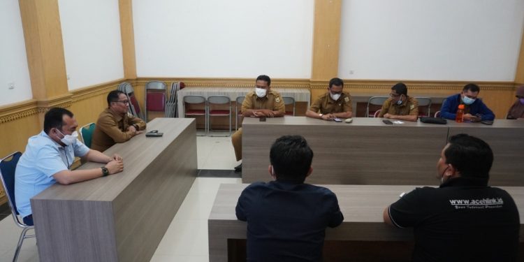 Diskominfotik Gelar Pertemuan Dengan PT Acehlink Media