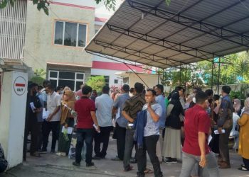 Ratusan Tenaga Kontrak Pemerintah Aceh Donor Darah