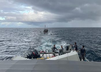 TNI AL Evaluasi Kapal Pengungsi Rohingya Di Perairan Aceh
