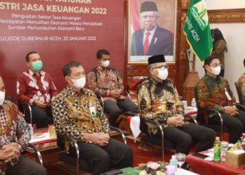 Gubernur Aceh Ikuti PTIJK Virtual Bersama Presiden Jokowi
