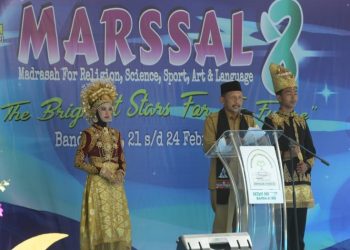 Asisten Sekda Buka Even Marssal ke-8 MTsN 1 Kota Banda Aceh