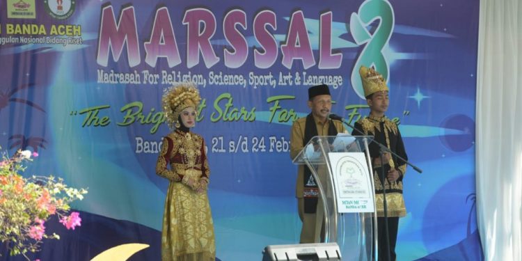 Asisten Sekda Buka Even Marssal ke-8 MTsN 1 Kota Banda Aceh