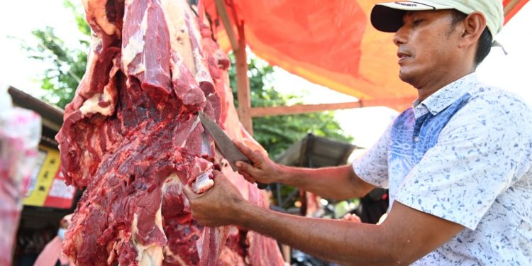 Pertama Meugang Harga Daging Tembus Rp.180.000 Per Kilo