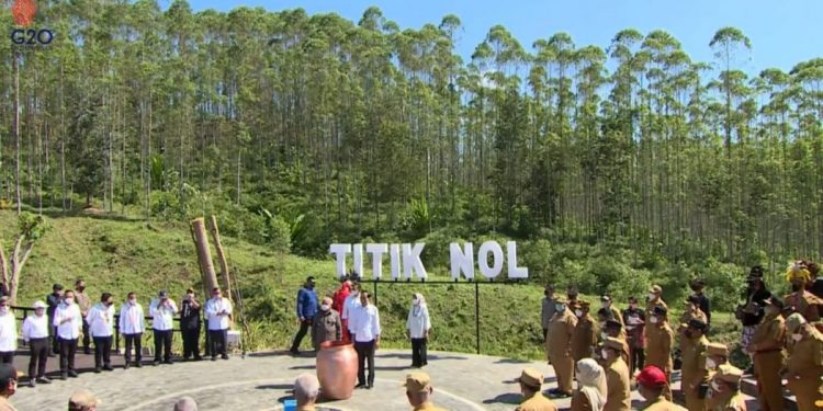 Gubernur Nova Tabur Tanah Iskandar Muda dan Percik Air Masjid Raya di IKN