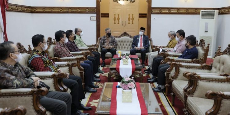 Gubernur Sambut Baik Kehadiran Bank Wakaf Mikro di Aceh