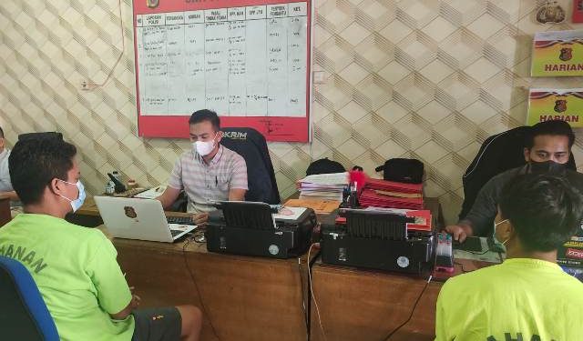 Jual Chip Judi Online, Dua Warga Ditahan oleh Anggota Polres Aceh Timur