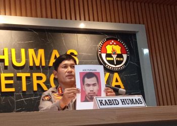 Polisi Ungkap 3 Tersangka Pengeroyok Ade Armando yang Masih Buron
