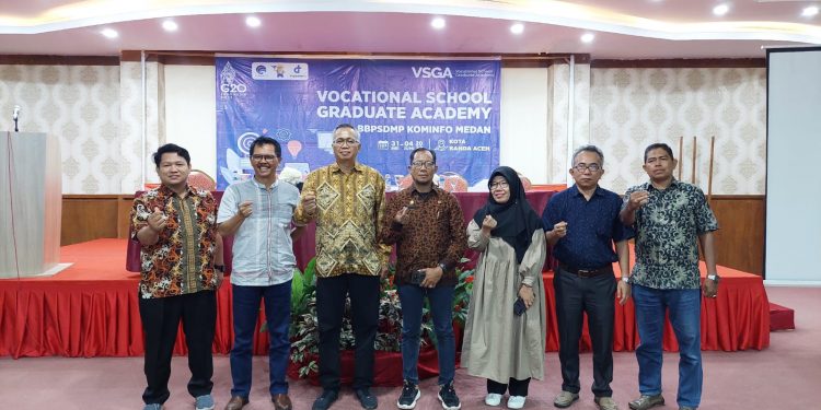 Kadis Kominfotik Beri Materi pada Pelatihan VSGA Batch I