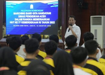 Pj Gubernur Aceh Lepas Marching Band Gita Handayani ke Istana Negara
