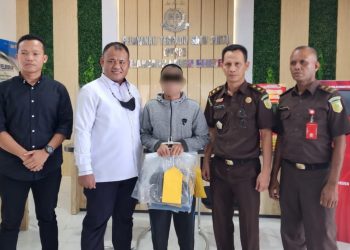 Tersangka Kasus Pembakaran Bendera Merah Putih Diserahkan ke JPU