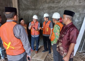 Irjen Kemenag Sidak Pembangunan KUA Darul Imarah