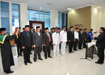 Pj. Bupati Aceh Besar Lantik 38 Pejabat Baru