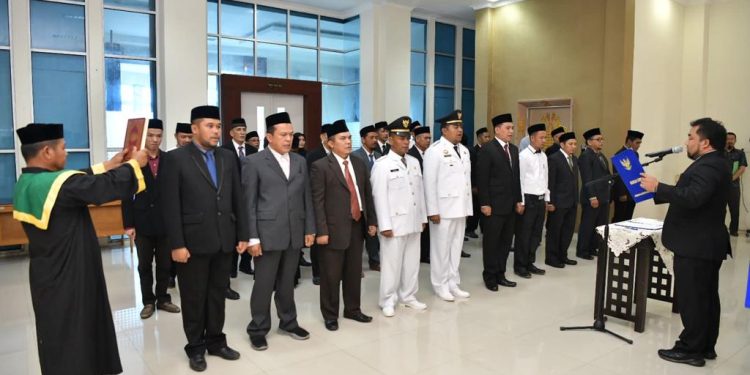 Pj. Bupati Aceh Besar Lantik 38 Pejabat Baru