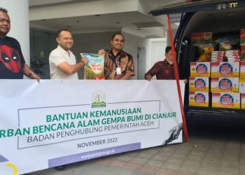 Pj Gubernur Aceh Kirim Bantuan Masa Panik untuk Warga Aceh Korban Gempa di Cianjur