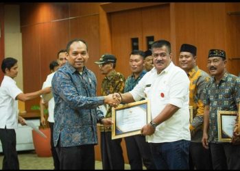 Gampong Lampulo Raih Anugerah Keterbukaan Informasi Publik 2022