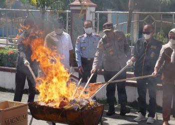 Kapolres Langsa Hadiri Kegiatan Pemusnahan Barang Bukti Kejaksaan Negeri Langsa