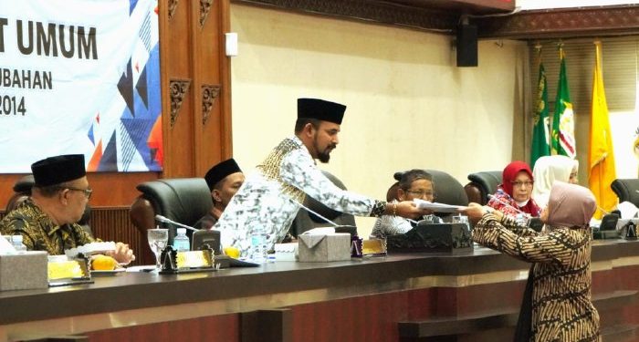 Komisi I DPR Aceh Gelar RDPU Perubahan Qanun Jinayat
