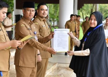 462 Tenaga Kontrak Setda Aceh Terima SK