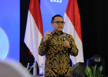 Bareng Para Gubernur, Menteri PANRB Bahas Solusi Jalan Tengah Penataan Tenaga Non-ASN