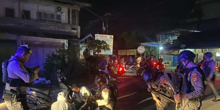 Kedapatan Bawa Senjata Tajam, Dua Remaja di Lhoksemawe Ditahan Polisi