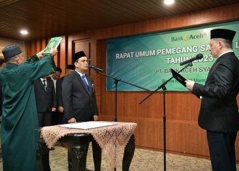 Penjabat Gubernur Aceh Lantik Muhammad Syah Sebagai Dirut BAS