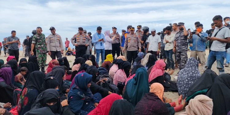 28 Pengungsi Rohingya Melarikan Diri , Polisi dan Warga Lakukan Pencarian